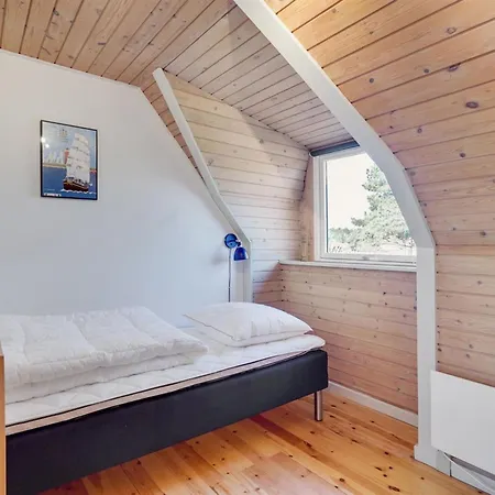 Prázdninový dům Tine - 2-3km From The Sea By Interhome *